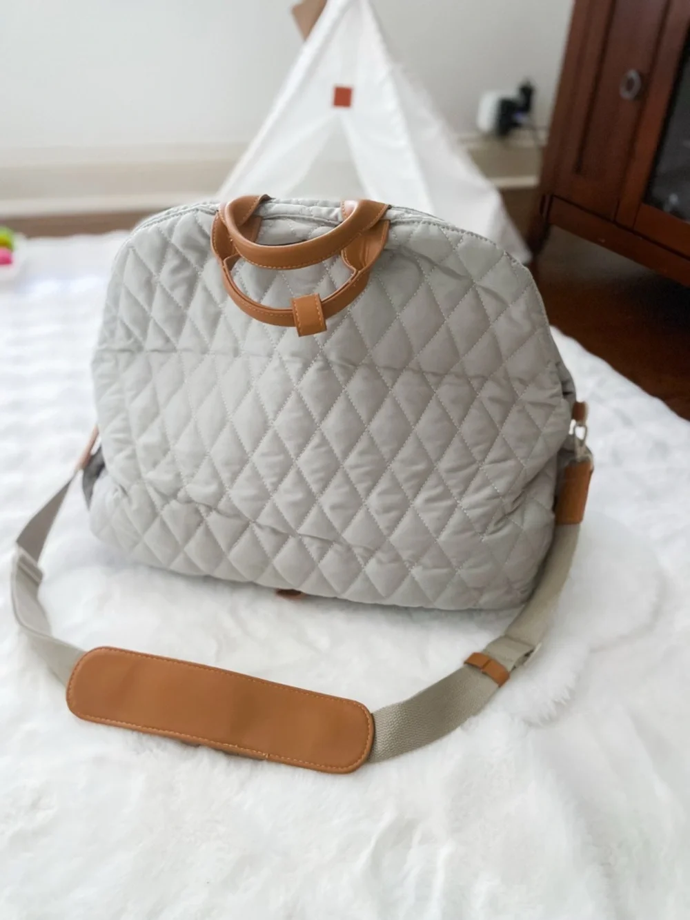 NEW Luxury Dog/Cat Nooee Lola Style Quilted Carrier Purse, Bed & Car seat 3in1
